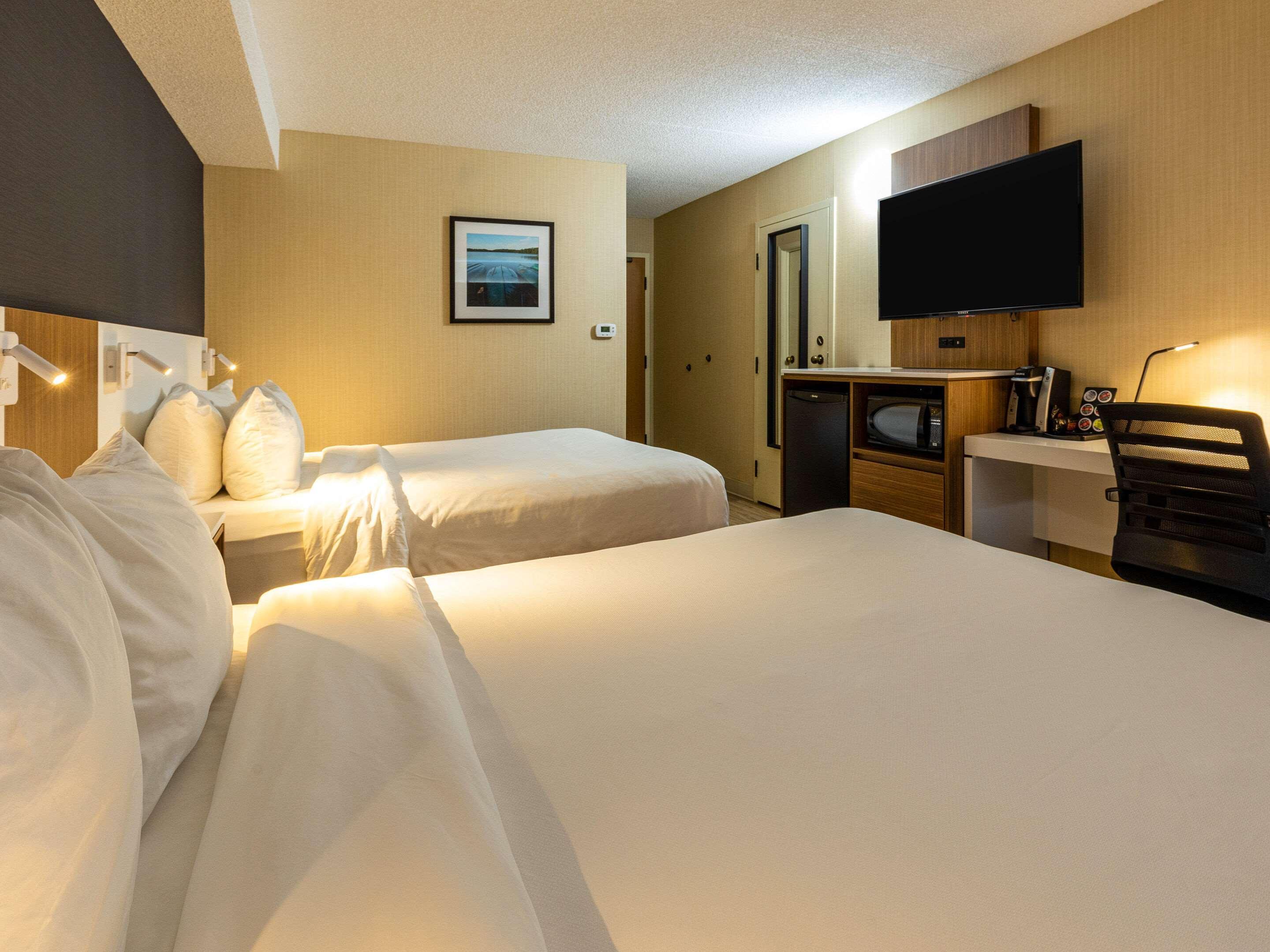 Comfort Inn Rouyn Ngoại thất bức ảnh