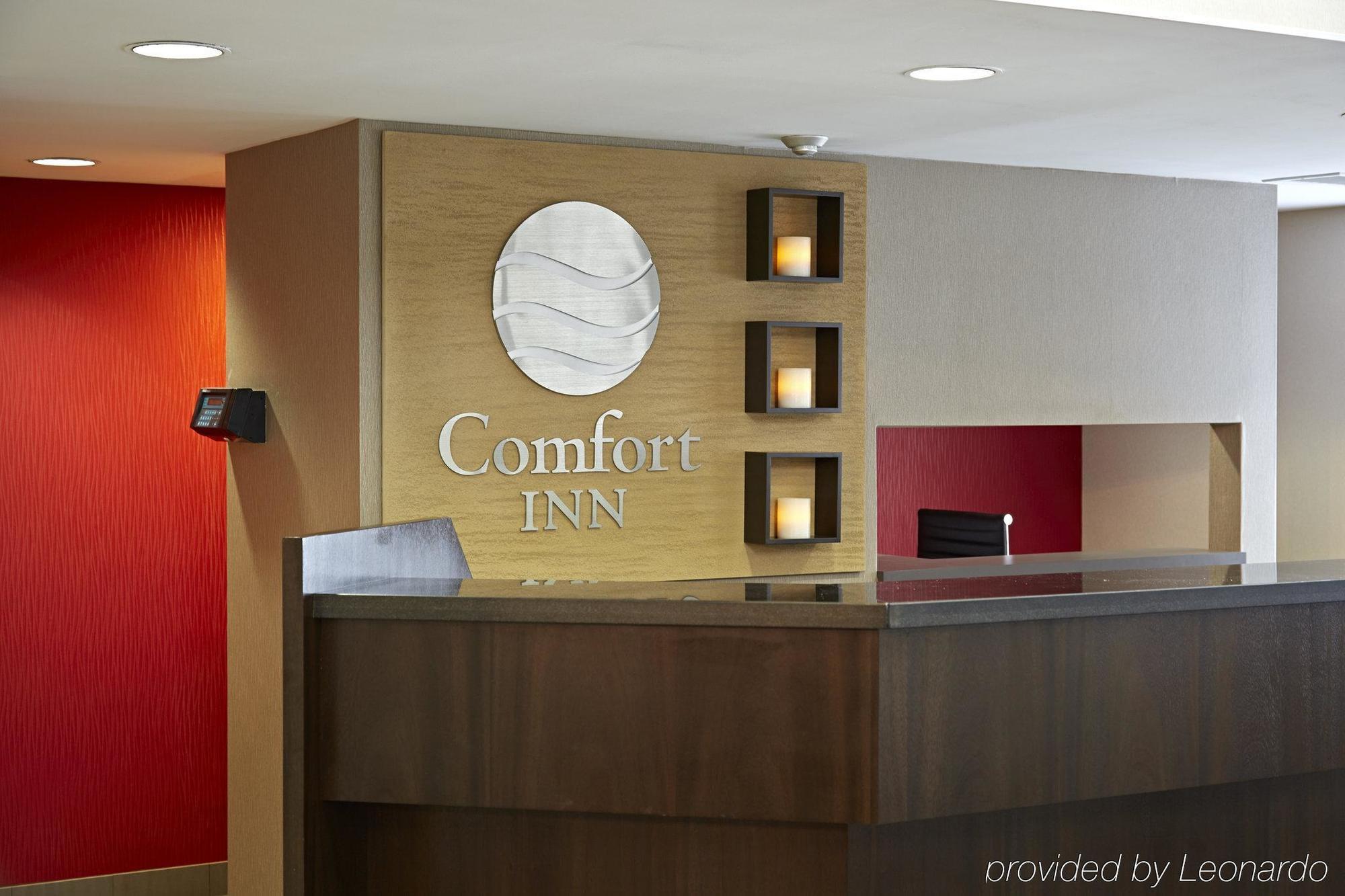 Comfort Inn Rouyn Ngoại thất bức ảnh